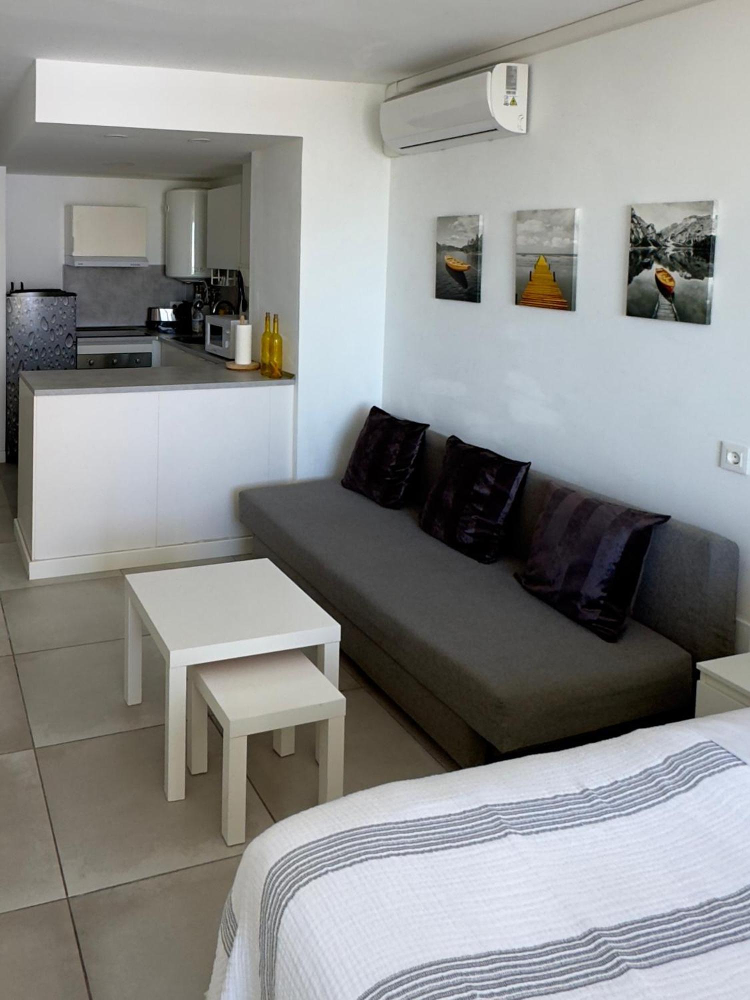 Inviting Studio With Sea View Torremolinos Exterior photo